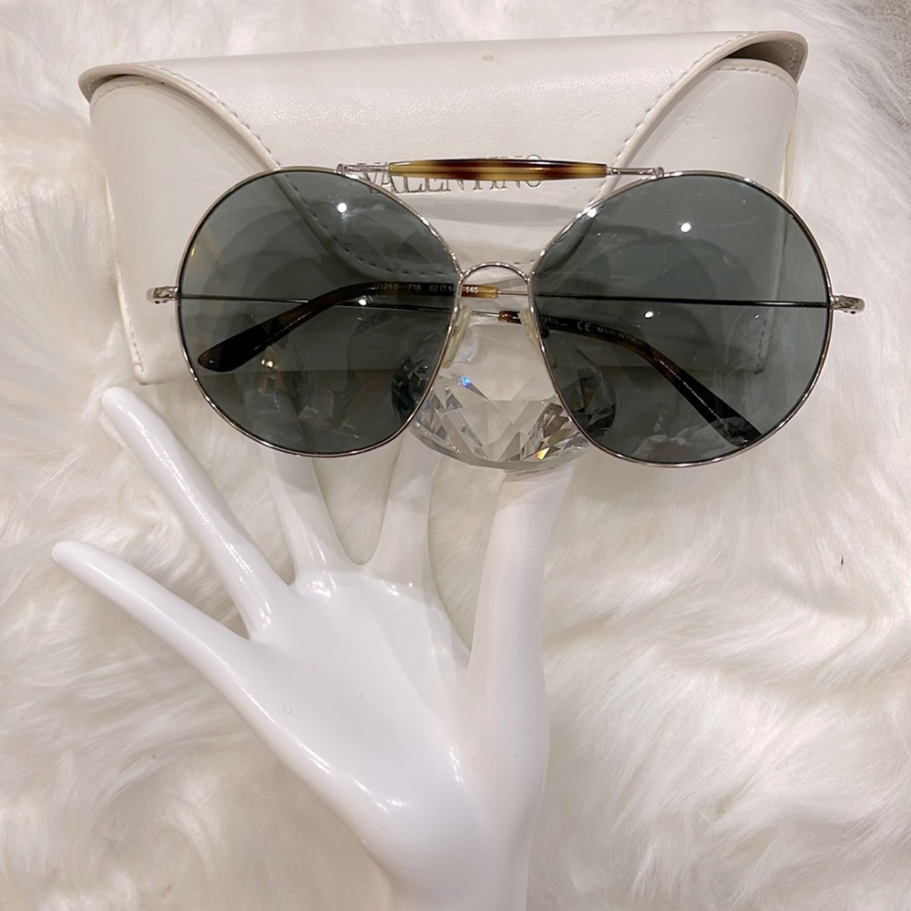 EUC! Valentino Runway Aviator Sunglasses V121S 718 Silver w/ Brown Tortoise